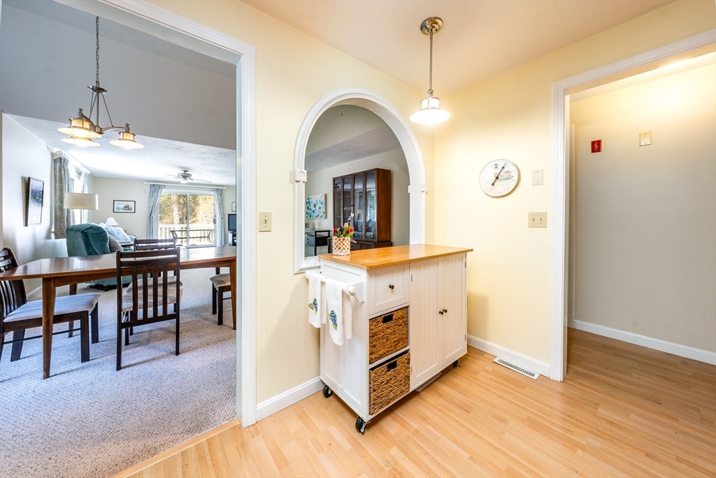 12 Kettle Ln 31