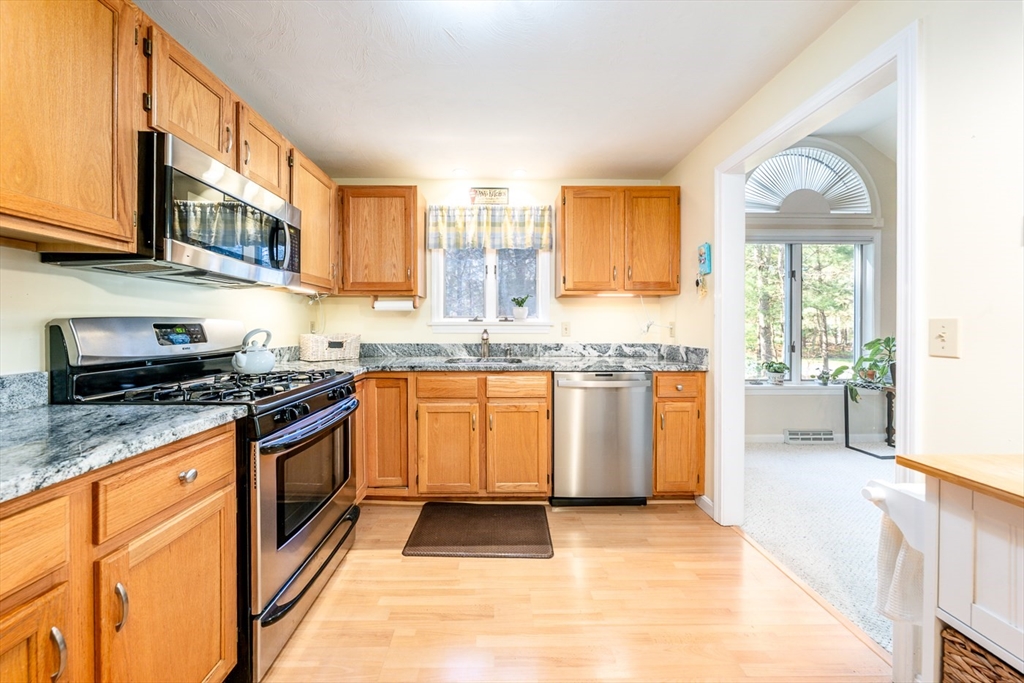 12 Kettle Ln 31