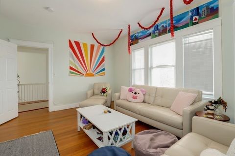 Photo of 62 Algonquin Rd #Apt 1, Newton, MA 02467 (MLS # 73474047)