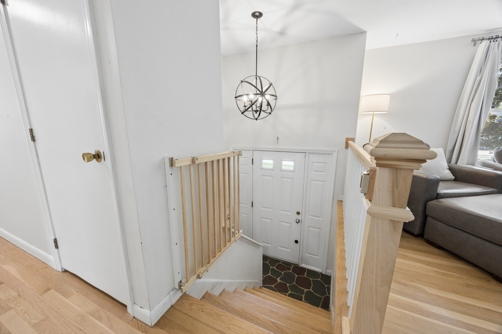 6 Thayer Street