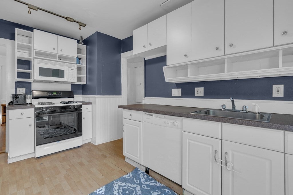 69 Westmoreland St #1, Boston, MA Photo #11