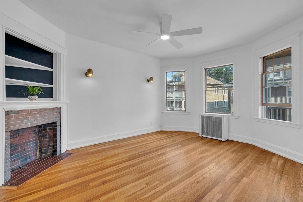 69 Westmoreland St #1, Boston, MA Photo #2