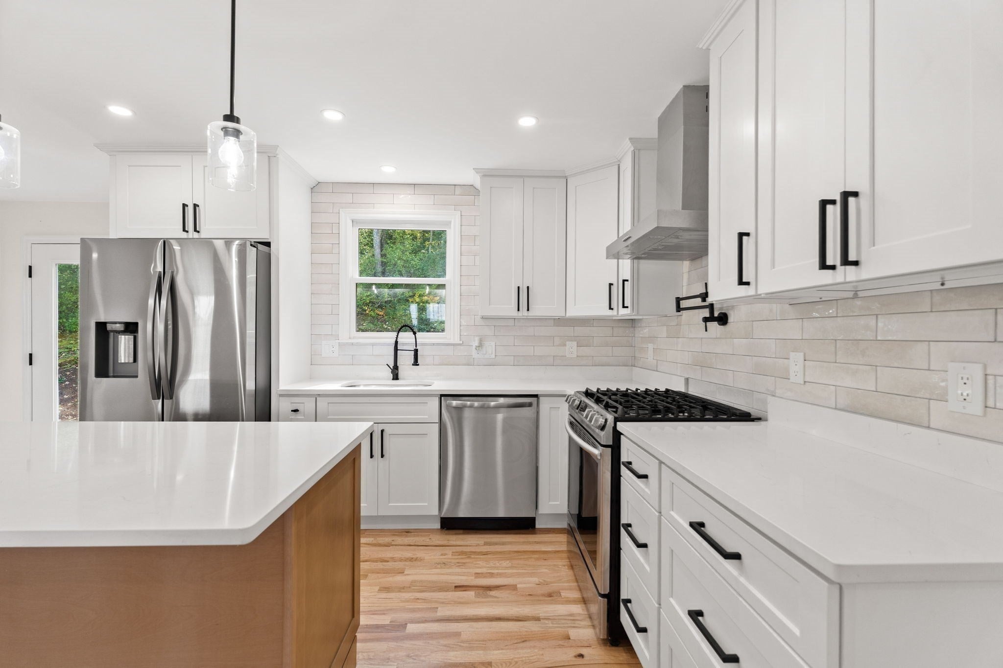 17 Ferry Rd, Methuen, MA, 17 Ferry Rd, Methuen, MA Photo #13