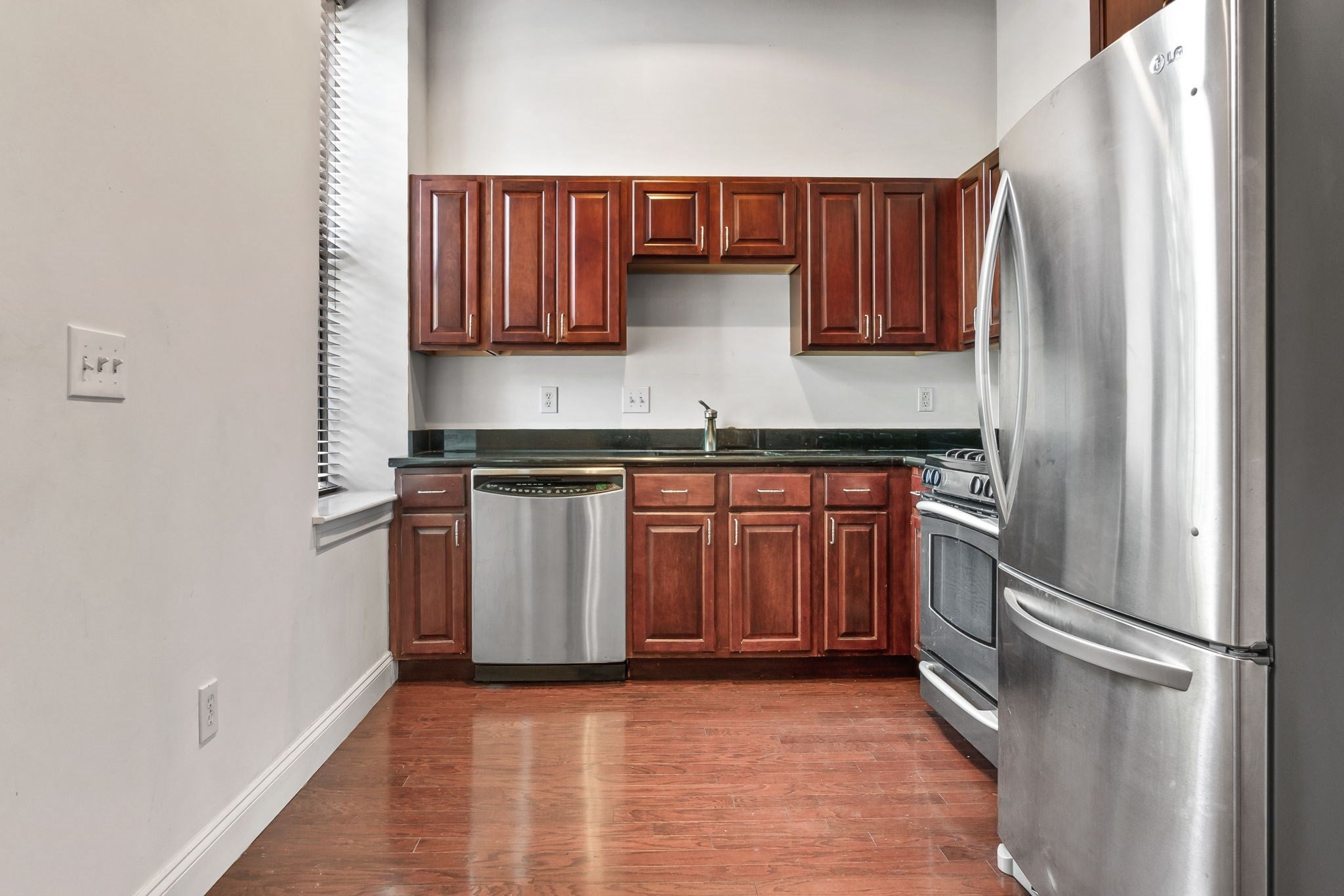 25 Pond St #106, Amesbury, MA, 25 Pond St #106, Amesbury, MA Photo #4