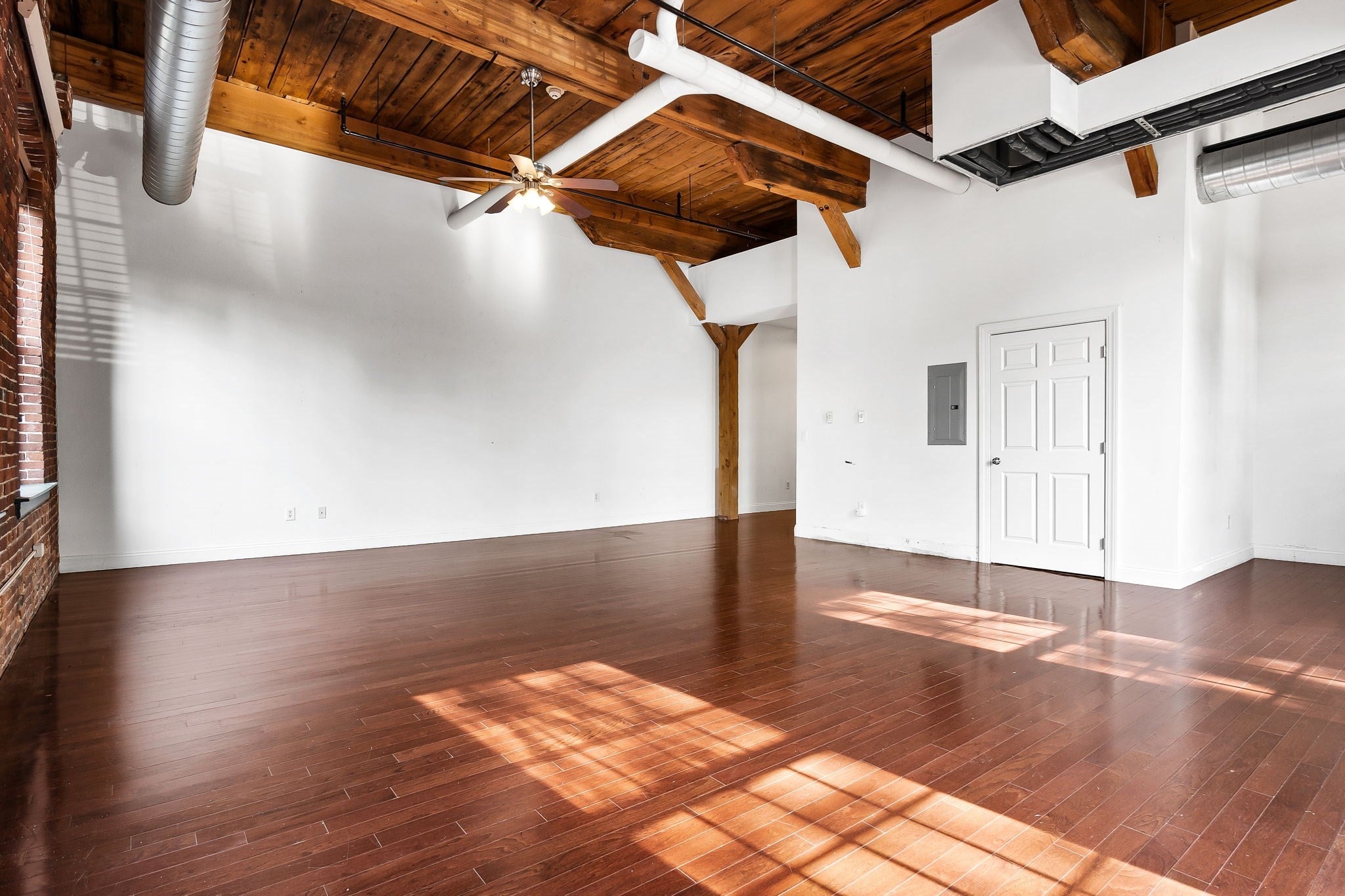 25 Pond St #106, Amesbury, MA, 25 Pond St #106, Amesbury, MA Photo #8