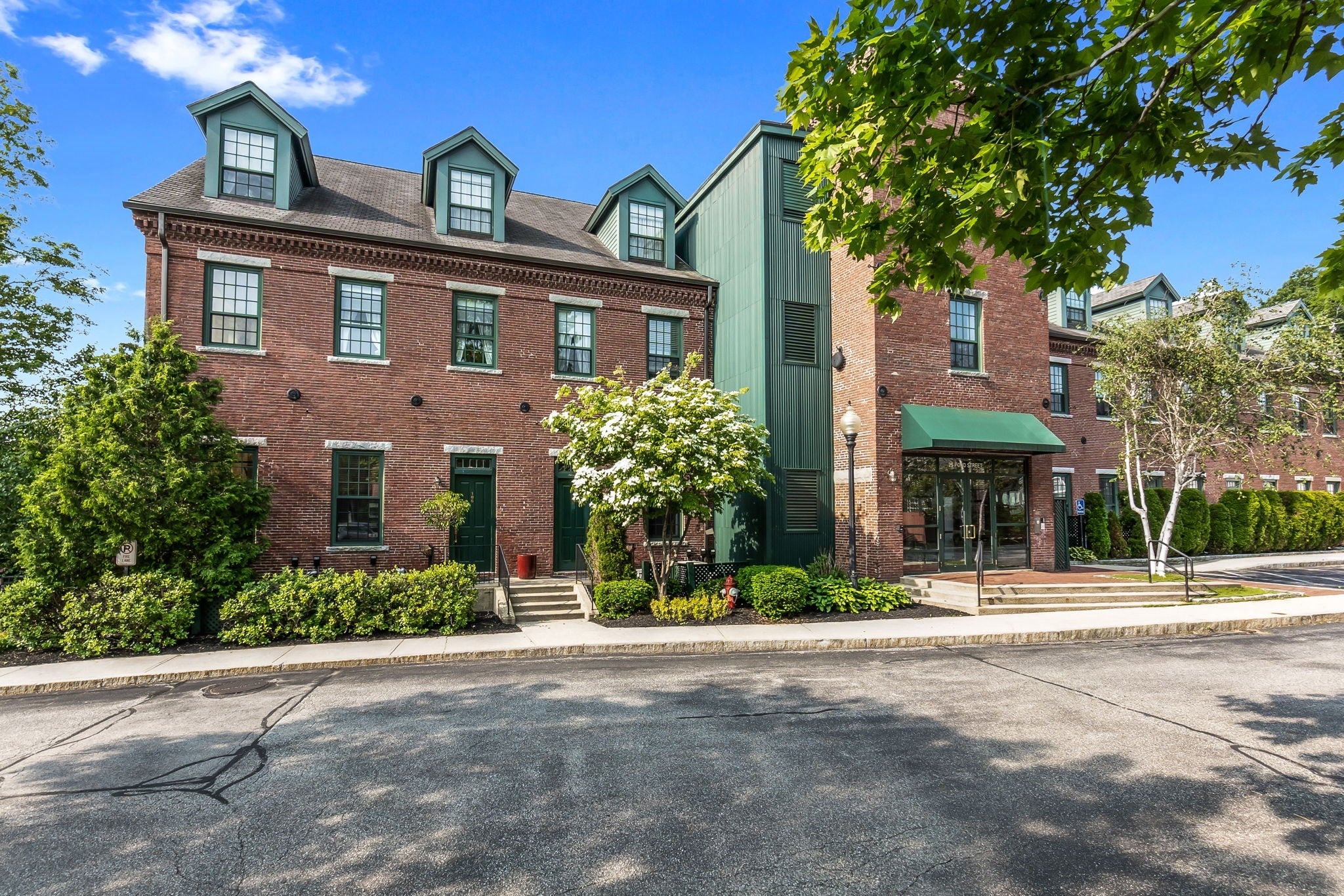 25 Pond St #106, Amesbury, MA, 25 Pond St #106, Amesbury, MA Photo #2
