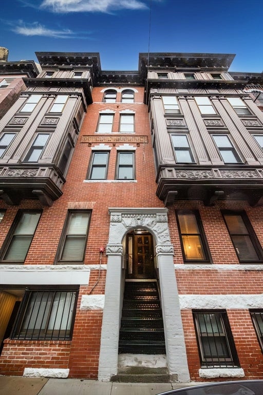 8 Battery Street #13, Boston, MA, 8 Battery Street #13, Boston, MA Photo #2