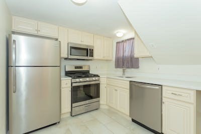 106-A&B Washington St