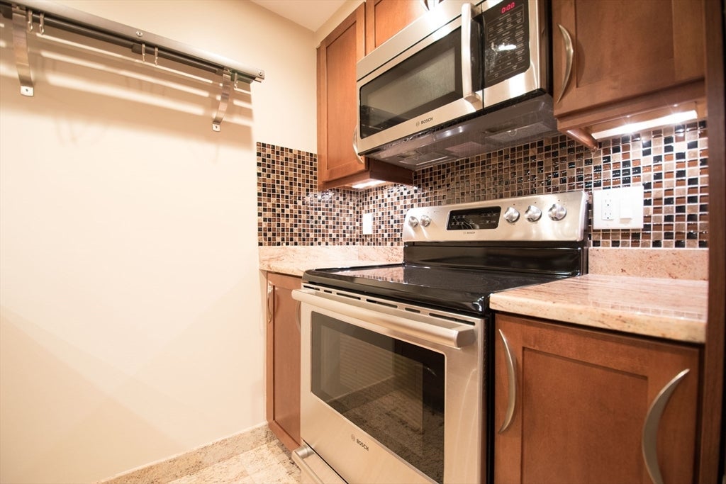 1933 Commonwealth Ave #611, Boston, MA, 1933 Commonwealth Ave #611, Boston, MA Photo #2
