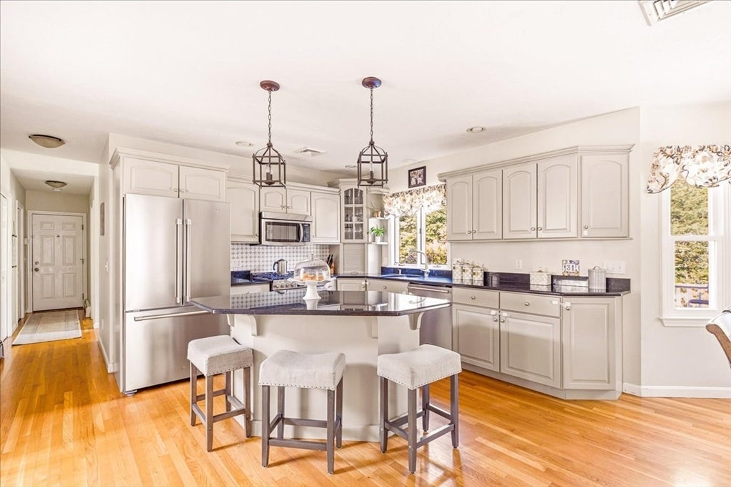 31 Pond View Dr, Kingston, MA, 31 Pond View Dr, Kingston, MA Photo #7