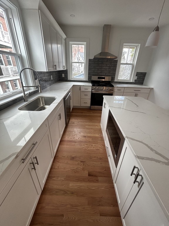 8 Brookeside Ave 3