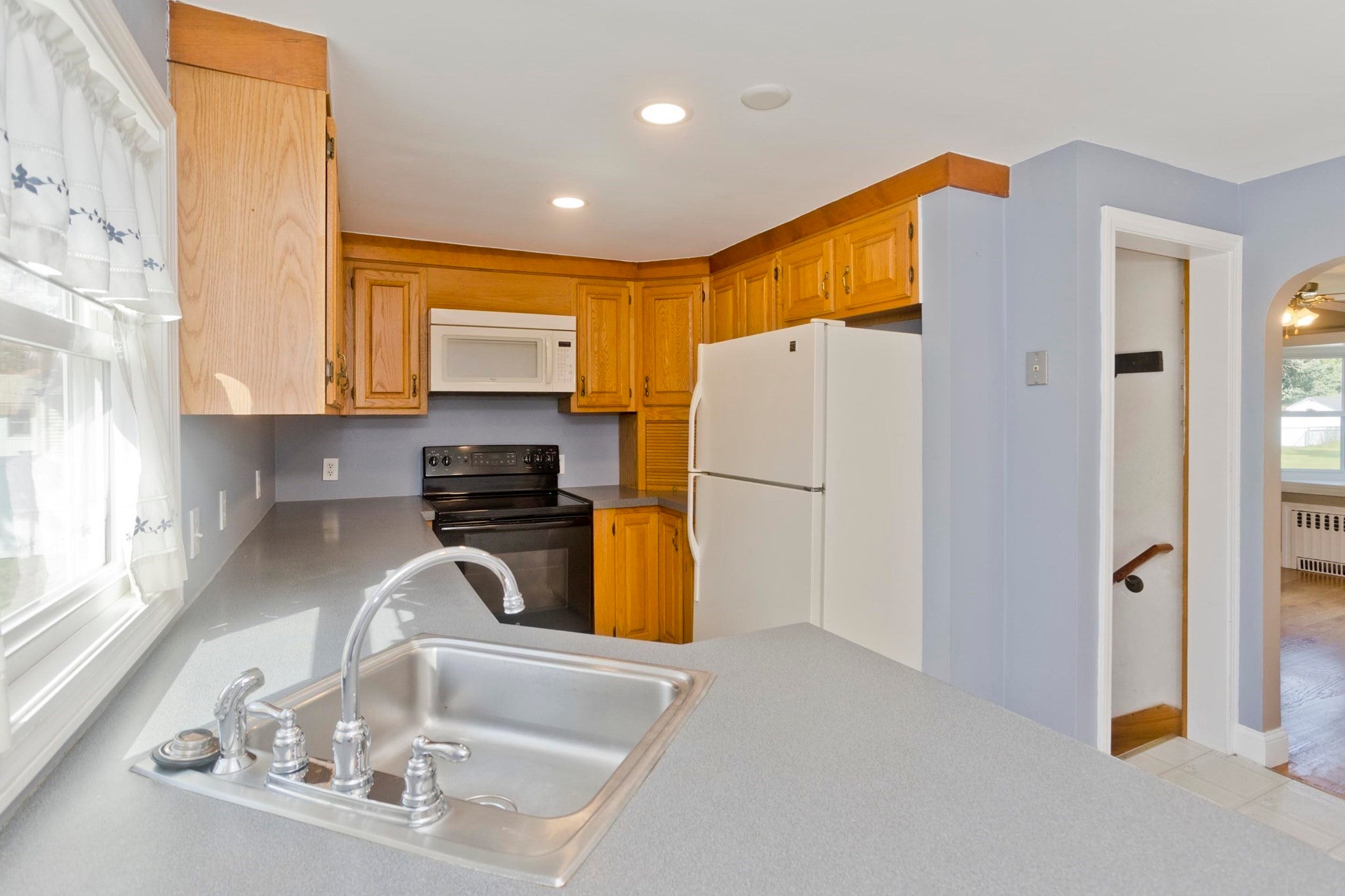 14 Philip St, Ludlow, MA, 14 Philip St, Ludlow, MA Photo #11