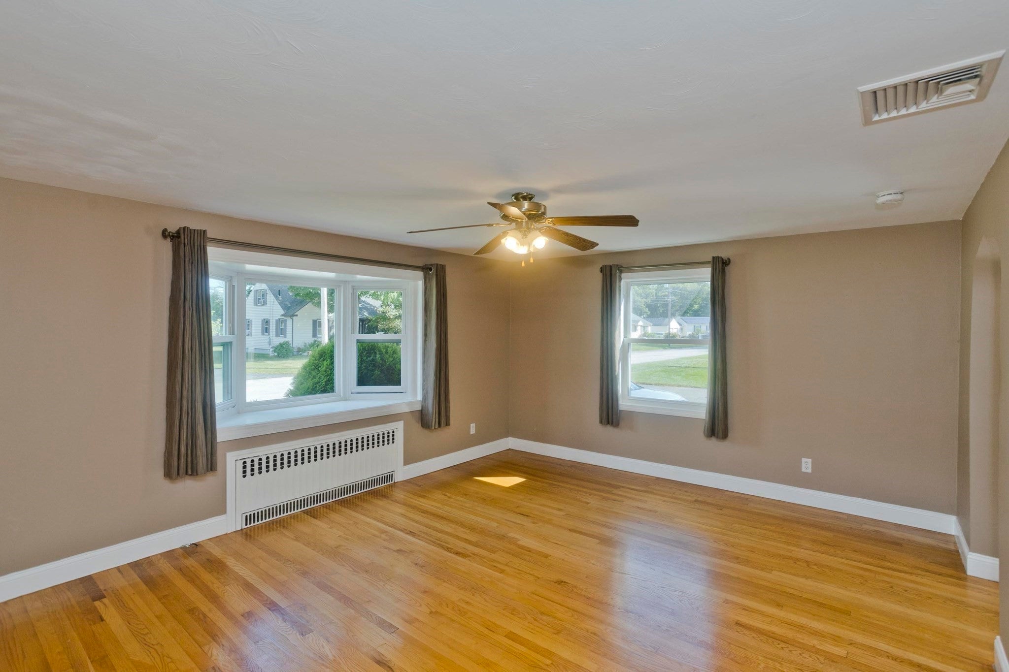 14 Philip St, Ludlow, MA, 14 Philip St, Ludlow, MA Photo #21
