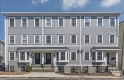 Photo of 20 Ward ST #2, Boston, MA 02127 (MLS # 73538969)