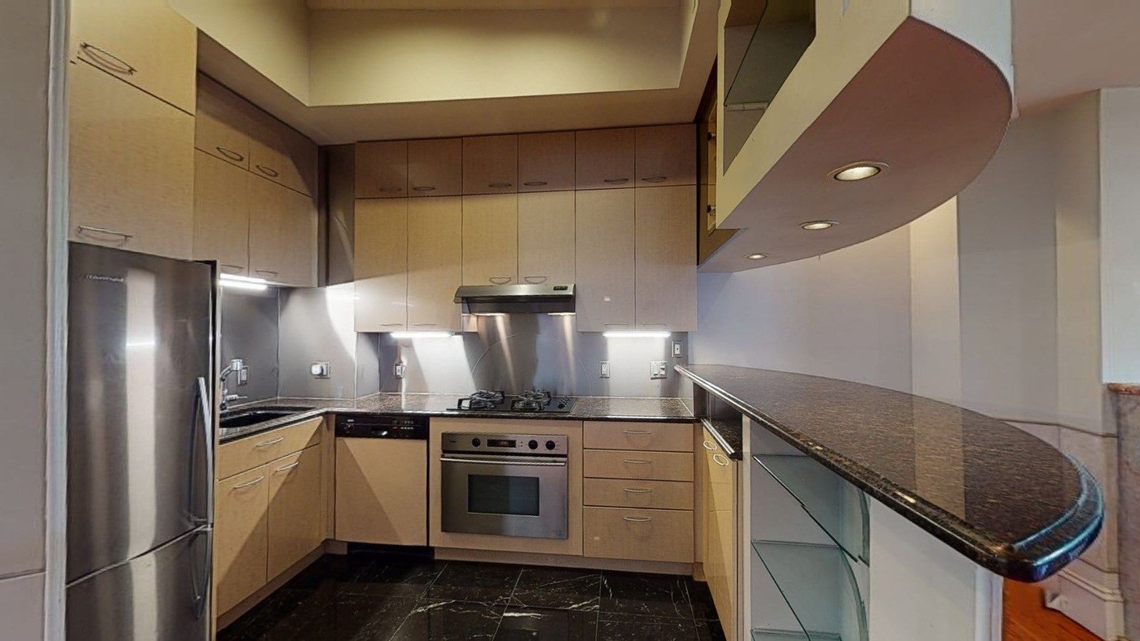 171 Beacon St. 5-2 5-3 PH