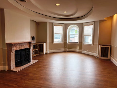 Photo of 171 Beacon St #5-2 5-3 PH, Boston, MA 02116 (MLS # 73582973)