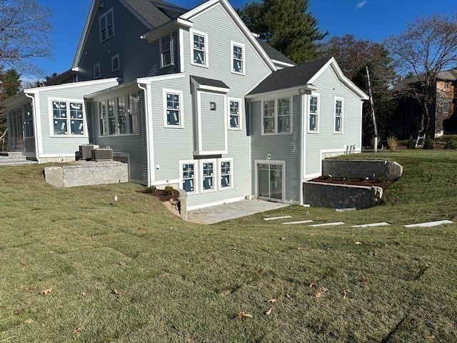 3 Spring Ln