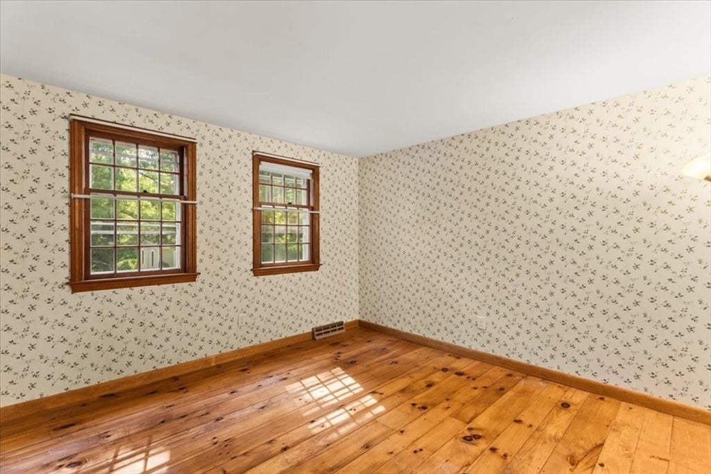 9 East Harbor Drive, Falmouth, MA Photo #24