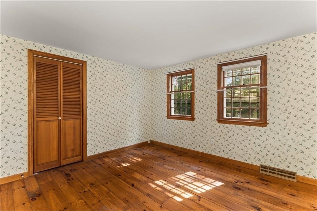 9 East Harbor Drive, Falmouth, MA Photo #25