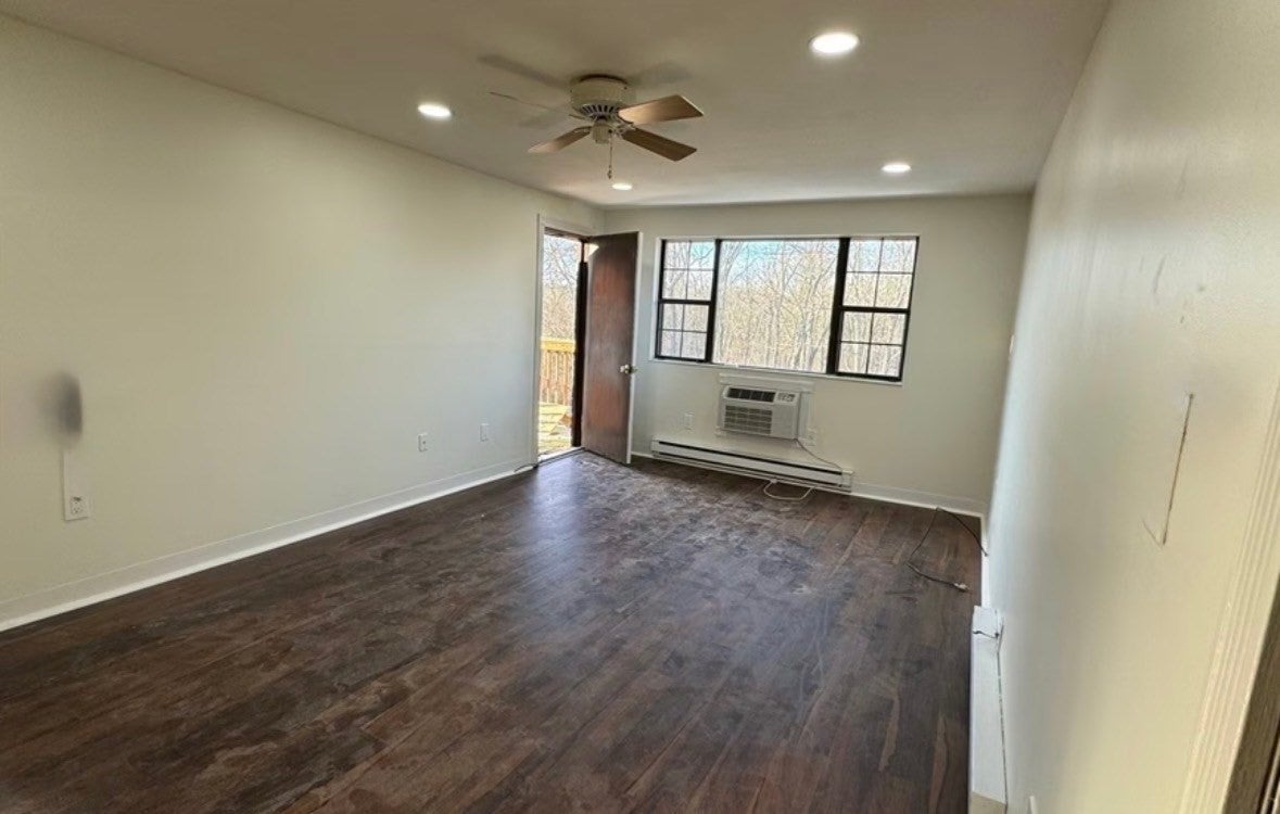 14-A Mayberry Dr 10