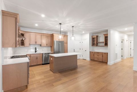 Photo of 134 Court St #1, Plymouth, MA 02360 (MLS # 73480892)