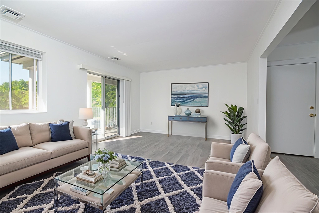 41 Bayberry Dr 4