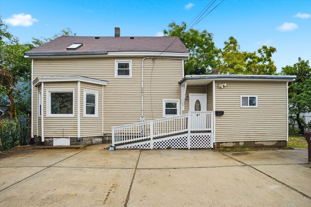 111 Liberty St, Lowell, MA, 111 Liberty St, Lowell, MA Photo #2