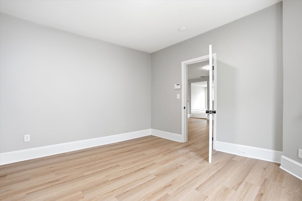 111 Liberty St, Lowell, MA, 111 Liberty St, Lowell, MA Photo #28