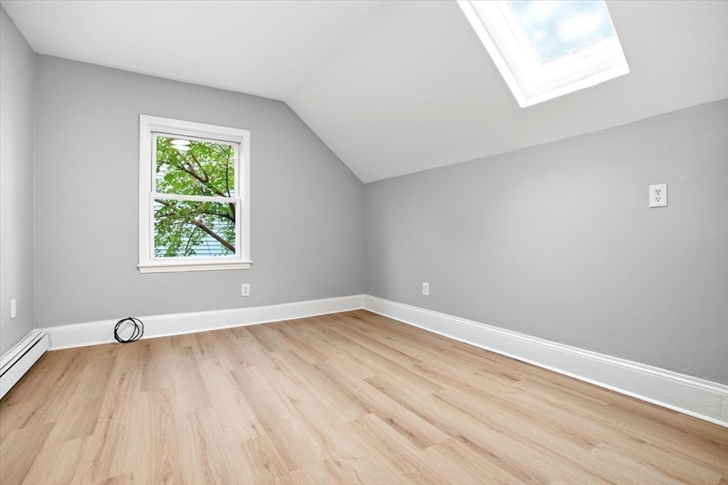 111 Liberty St, Lowell, MA, 111 Liberty St, Lowell, MA Photo #20