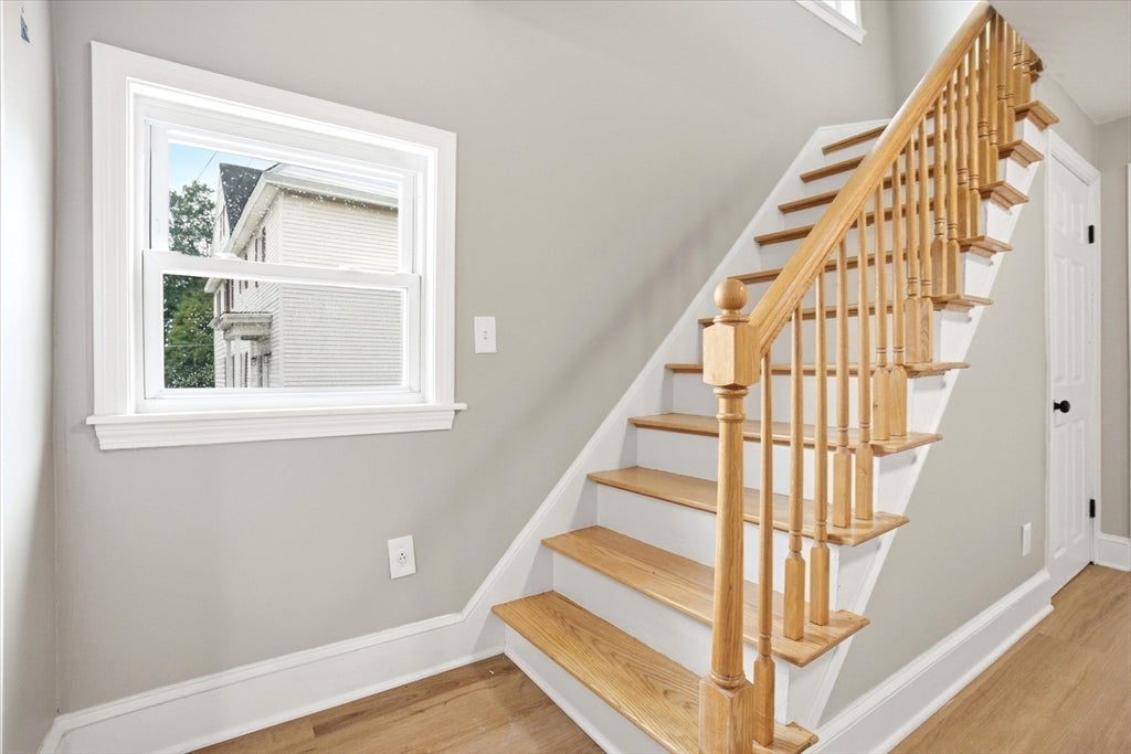 111 Liberty St, Lowell, MA, 111 Liberty St, Lowell, MA Photo #19