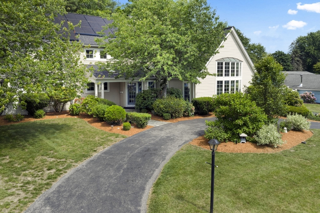 17 Clara Rd