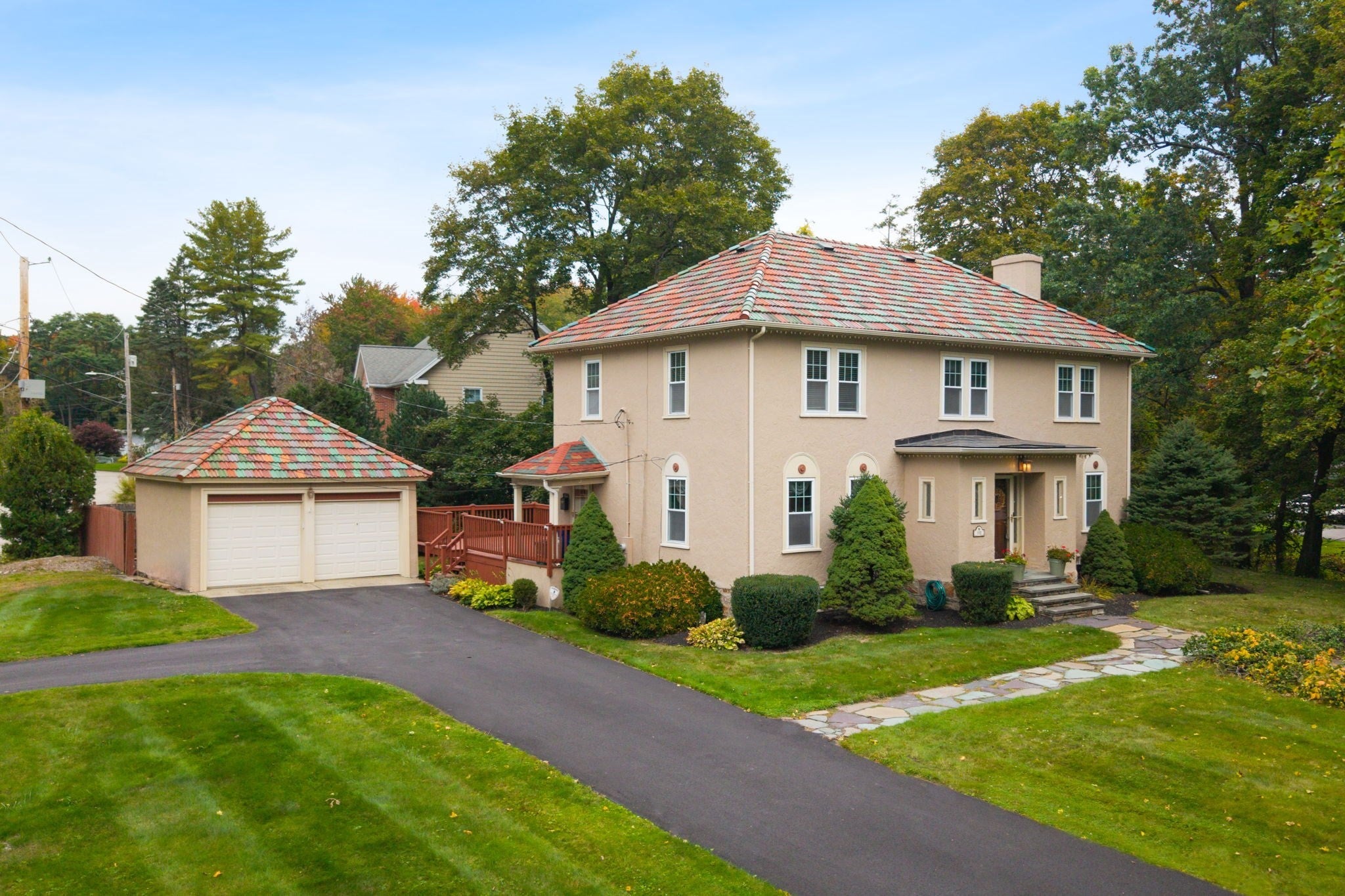 162 Flagg St, Worcester, MA, 162 Flagg St, Worcester, MA Photo #2