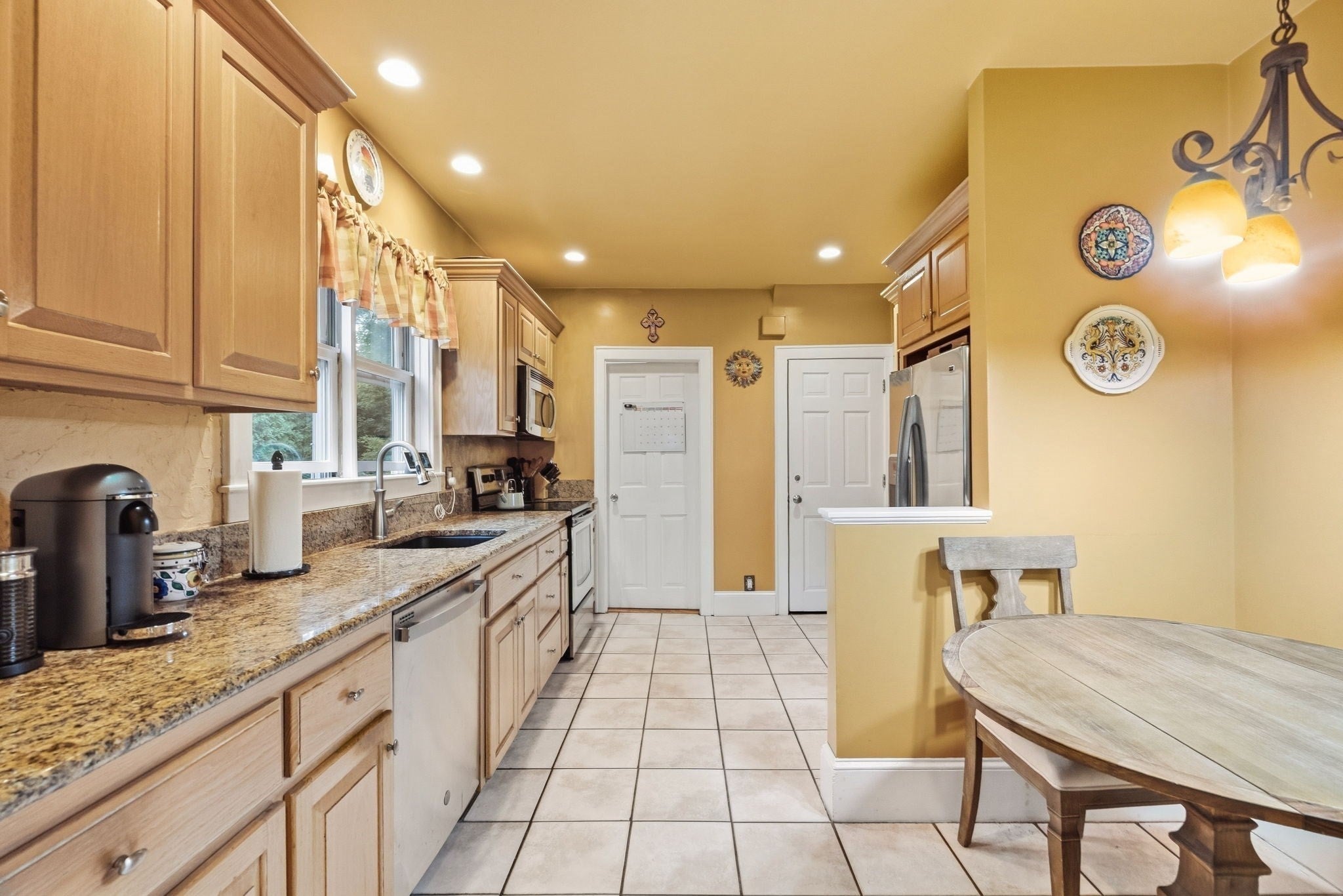 162 Flagg St, Worcester, MA, 162 Flagg St, Worcester, MA Photo #11