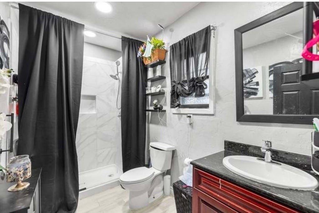 629 Cambridge Street, Worcester, MA, 629 Cambridge Street, Worcester, MA Photo #11