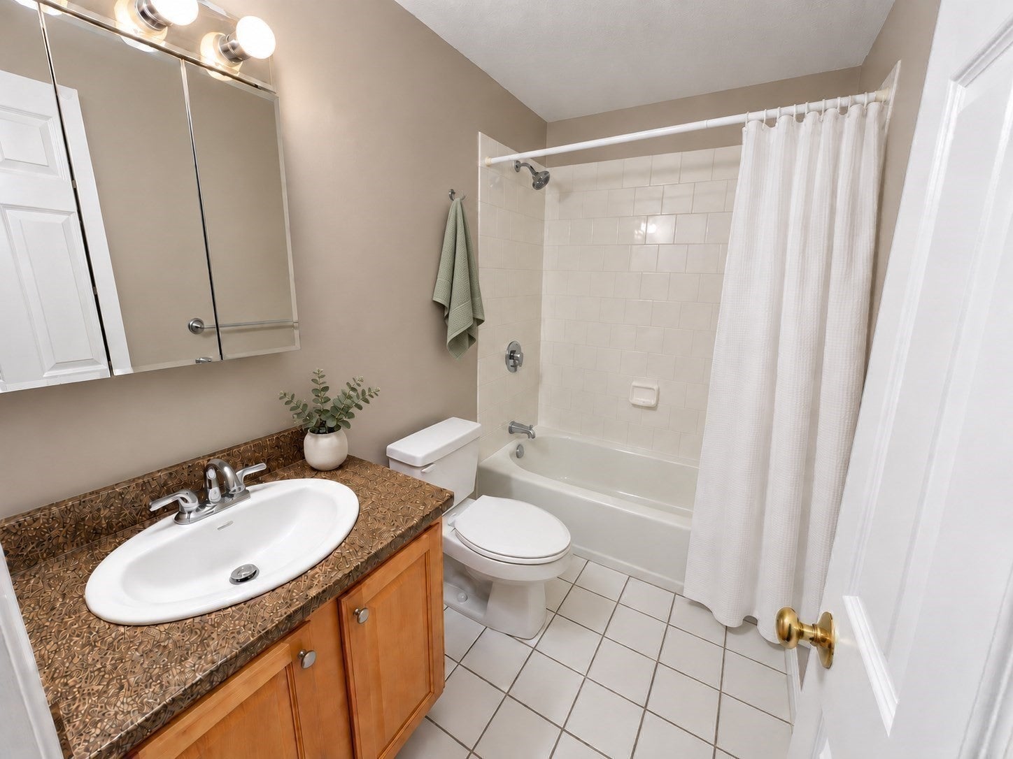 56 Townsend St #D27, Abington, MA, 56 Townsend St #D27, Abington, MA Photo #8