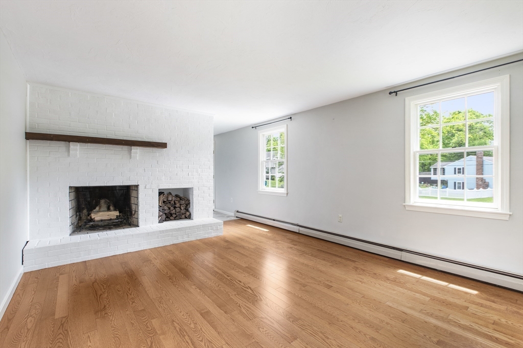 3 Howe Street