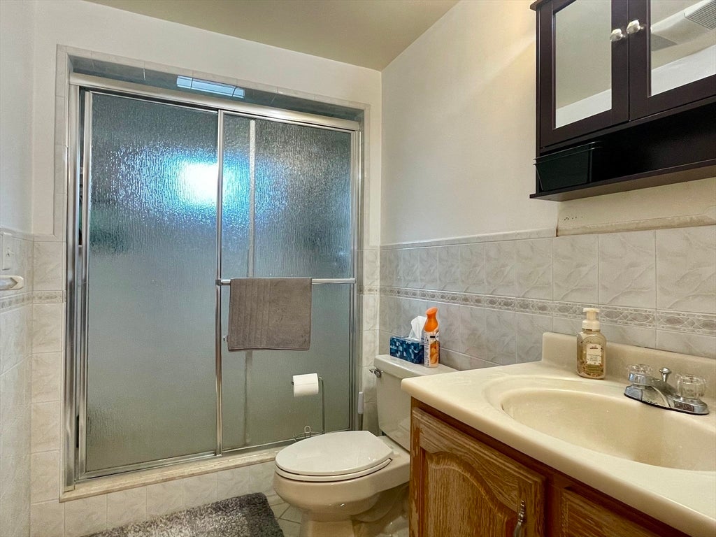 94 Walnut St #1, Belmont, MA, 94 Walnut St #1, Belmont, MA Photo #22