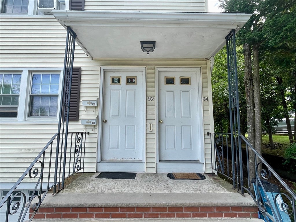 94 Walnut St #1, Belmont, MA, 94 Walnut St #1, Belmont, MA Photo #30