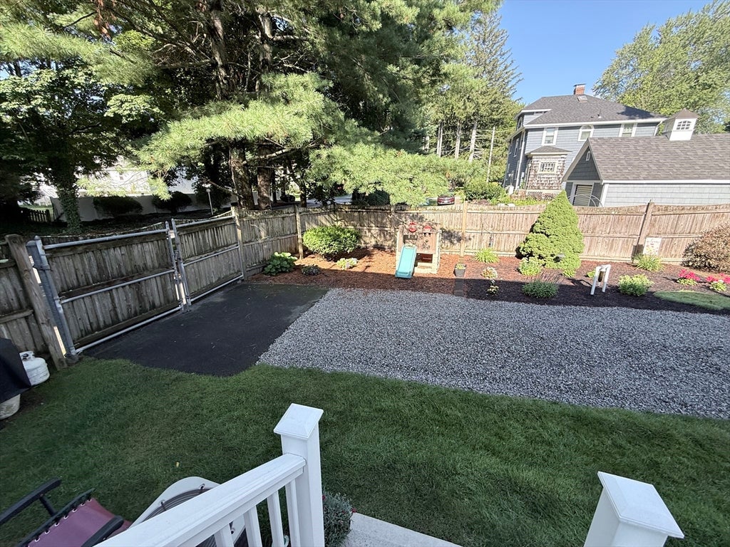 1 Hartshorn Pl #1, Walpole, MA, 1 Hartshorn Pl #1, Walpole, MA Photo #12