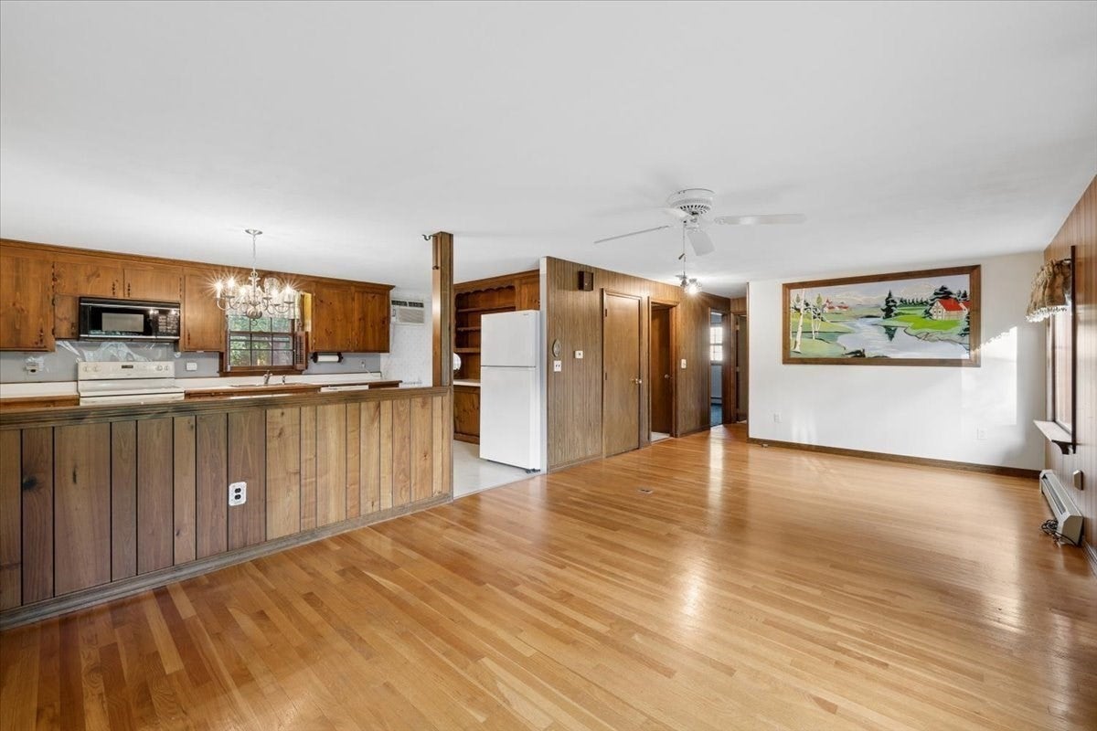 14 Concord Rd, Westford, MA, 14 Concord Rd, Westford, MA Photo #10