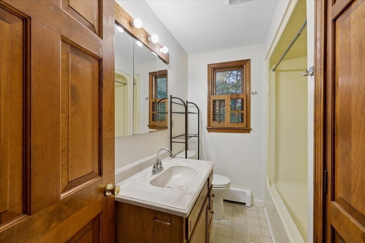 14 Concord Rd, Westford, MA, 14 Concord Rd, Westford, MA Photo #22