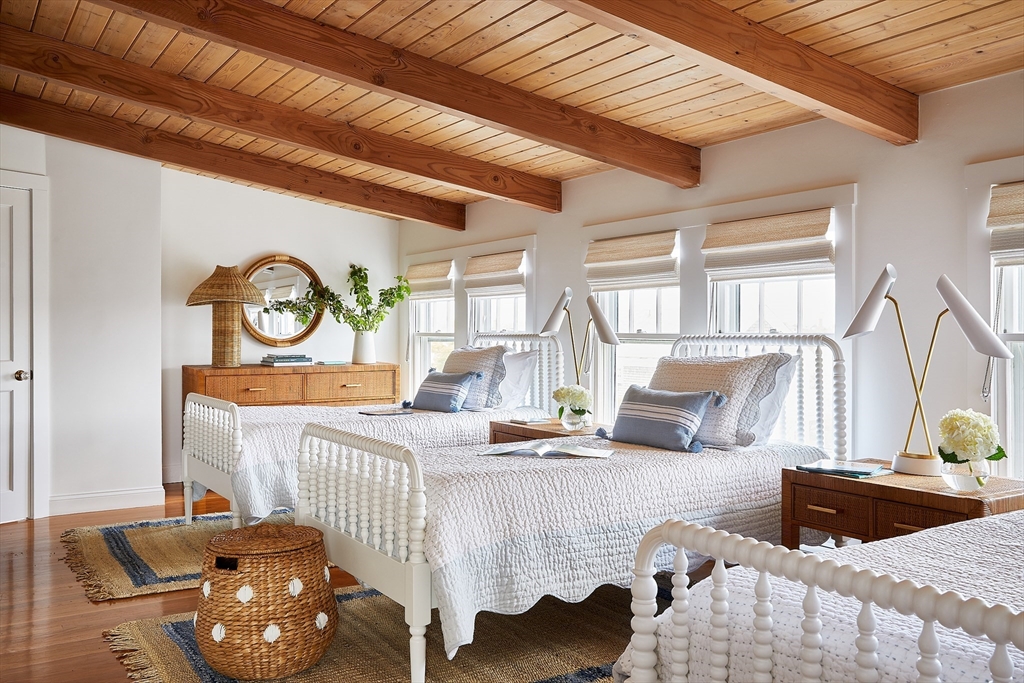 3 North Beach Street, Nantucket, MA Photo #11