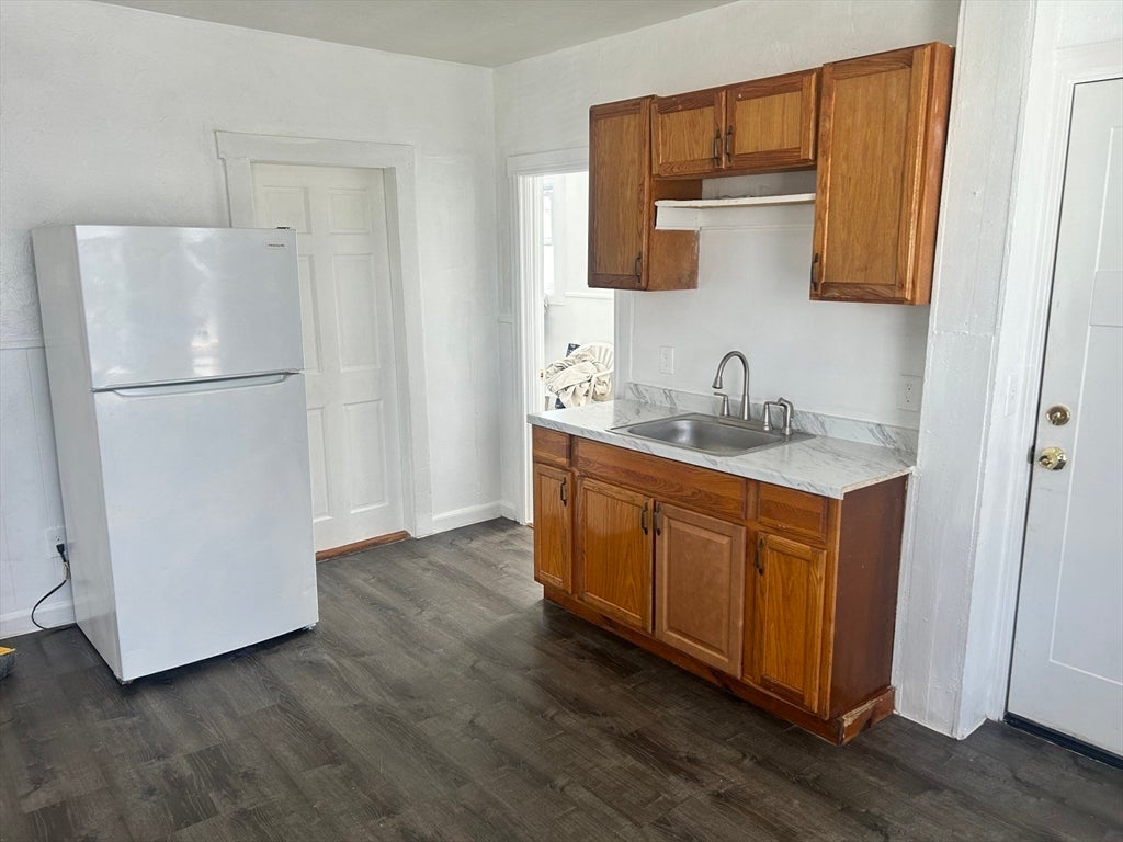 92 Myrtle Street #1, Brockton, MA, 92 Myrtle Street #1, Brockton, MA Photo #4