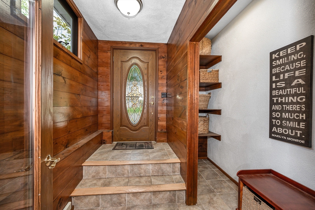 41 Fairchild Ave