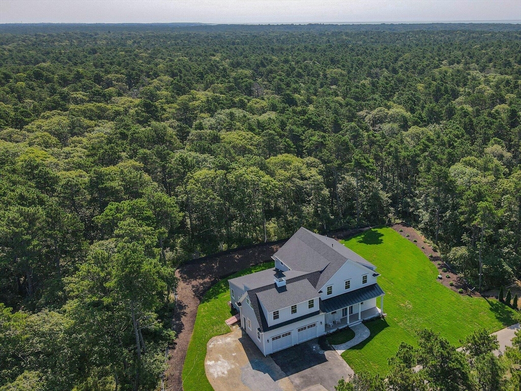 1025 Orleans Rd