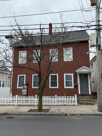 24 Clinton St