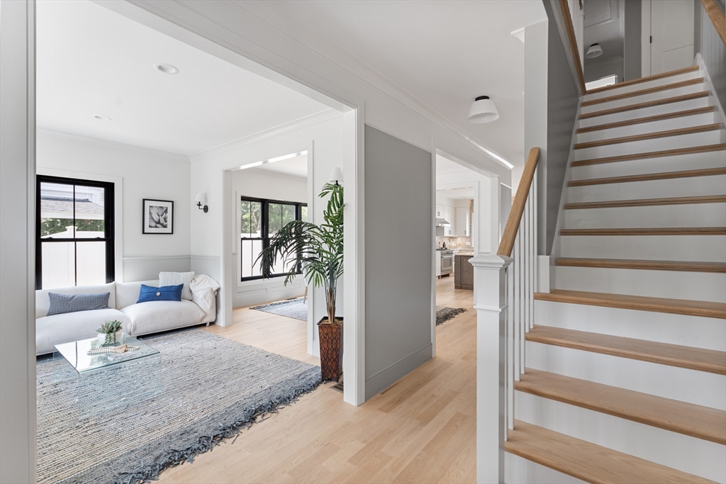 5 Oakridge Ave