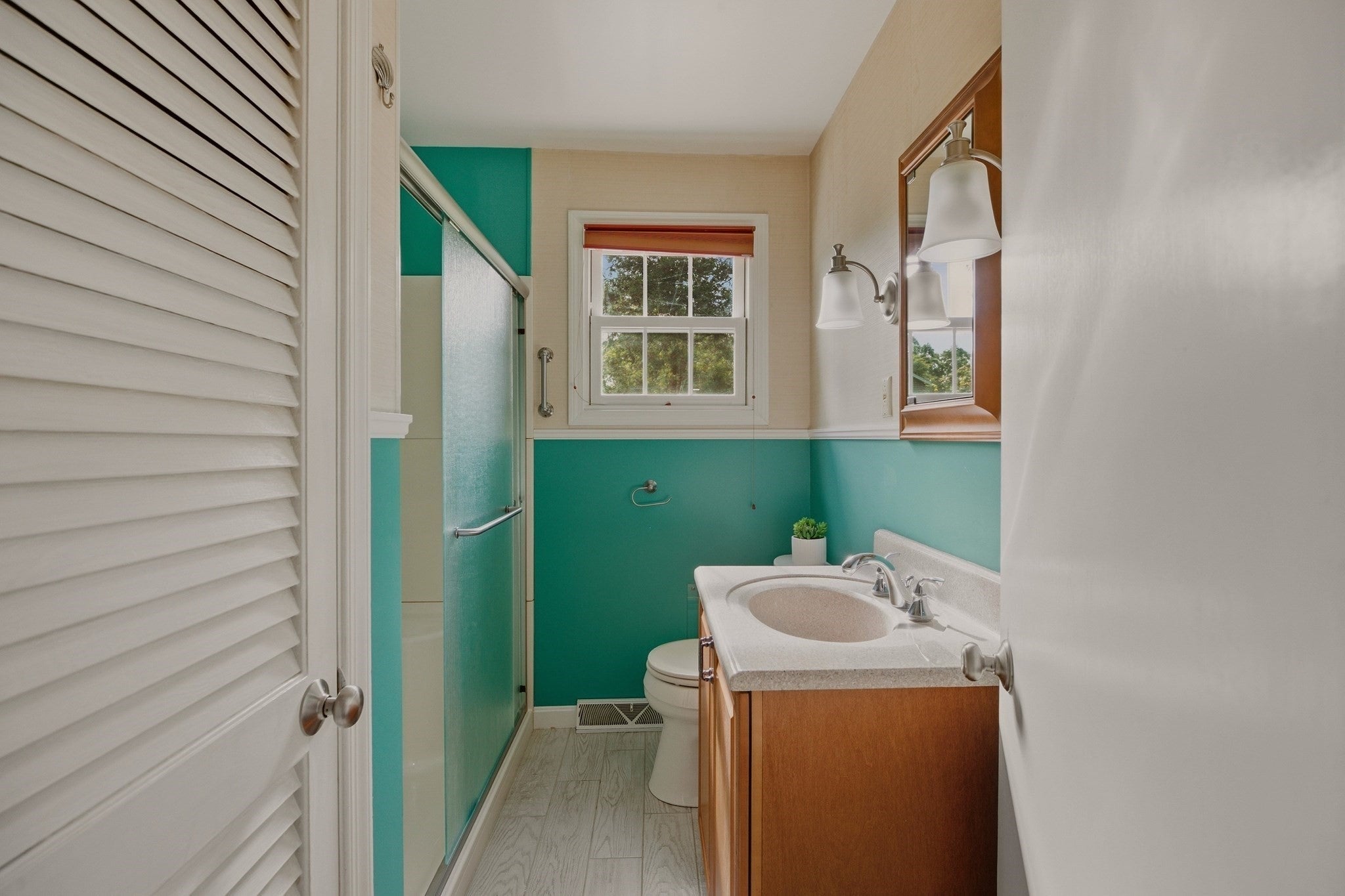66 Eleanor St, Dartmouth, MA Photo #21