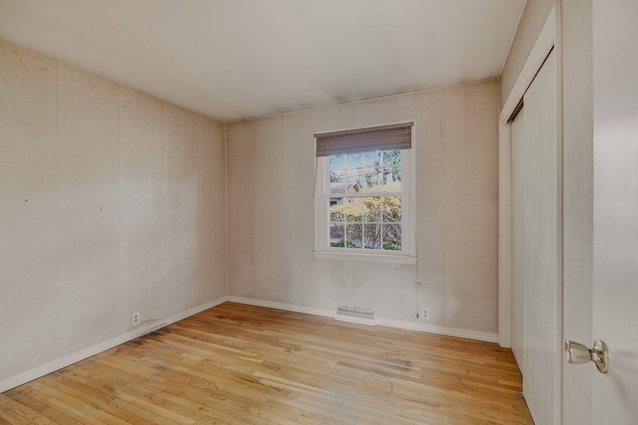66 Eleanor St, Dartmouth, MA Photo #19