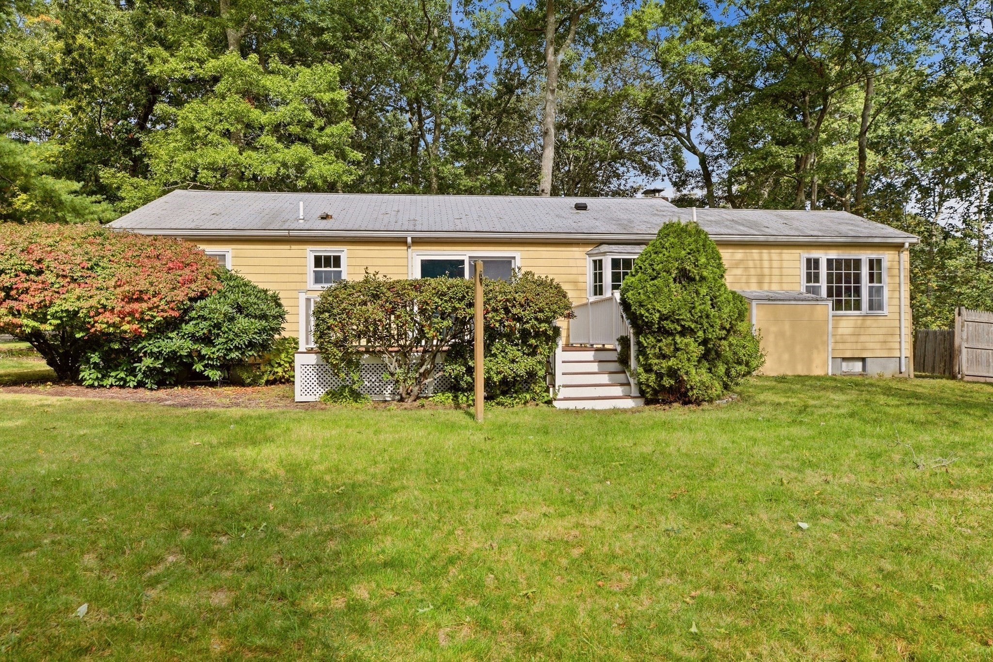 66 Eleanor St, Dartmouth, MA Photo #32